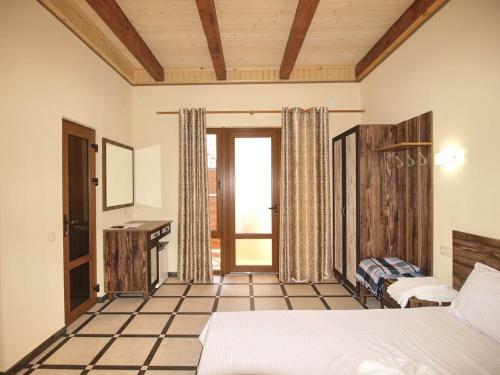 Hotel ?????