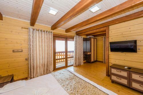 Hotel ?????