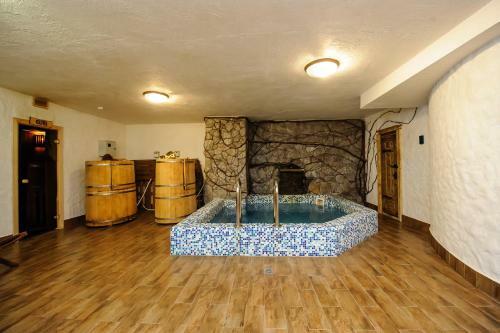 Relax Hotel Azau Star