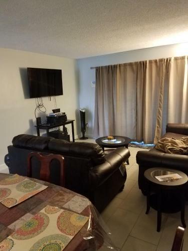 Pelican Inlet E130
