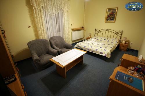 Hostal Pensjonat Sanato