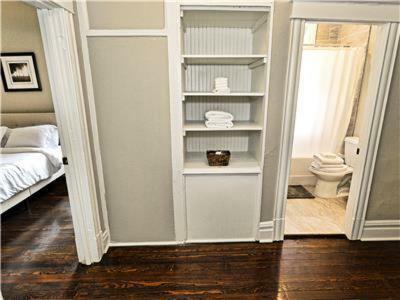 Newly Renovated 4bdrm/3ba, Sleeps 10