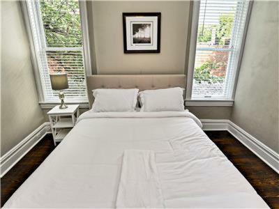 Newly Renovated 4bdrm/3ba, Sleeps 10