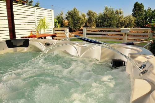 Lodge Adar Suites In The Golan
