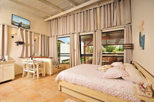 Lodge Adar Suites In The Golan