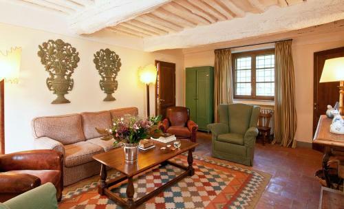 Volpaia Villa Sleeps 12 Wifi