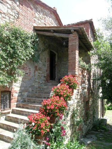 Montegiove Villa Sleeps 6 Pool Wifi