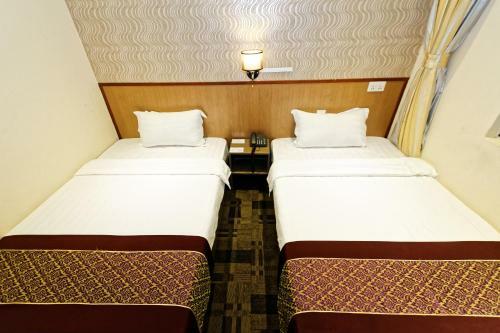 The Noble Hotel (sg Clean)