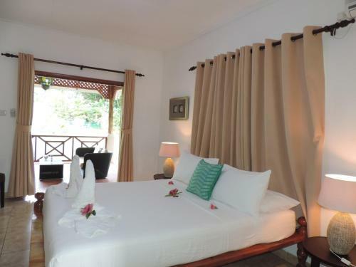 Hostal Paodise Guesthouse