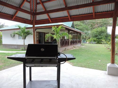 Hostal Paodise Guesthouse