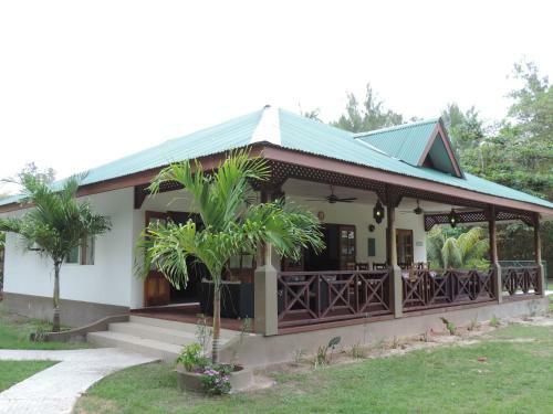Hostal Paodise Guesthouse