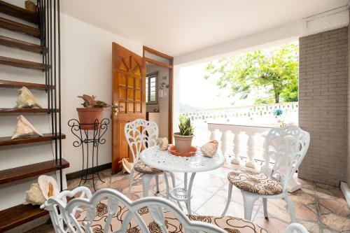 Hostal Janes' Serenity Guesthouse