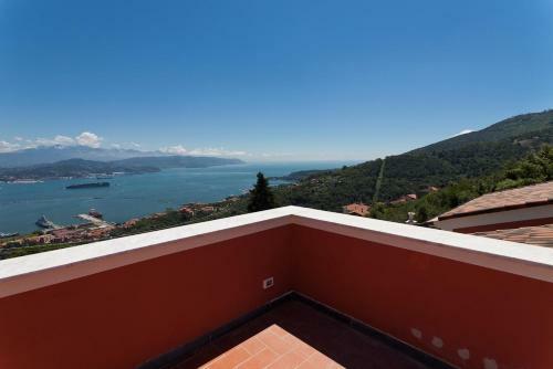 Villa Bellosguardo Apartments
