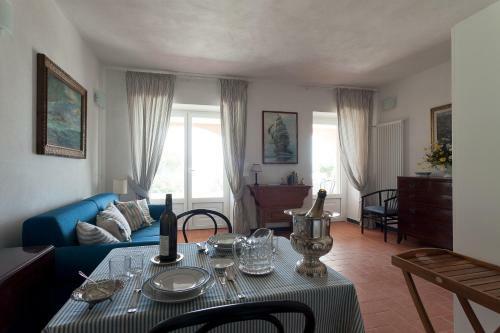Villa Bellosguardo Apartments