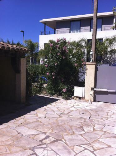 Bed & Breakfast Villa Tricia Cannes