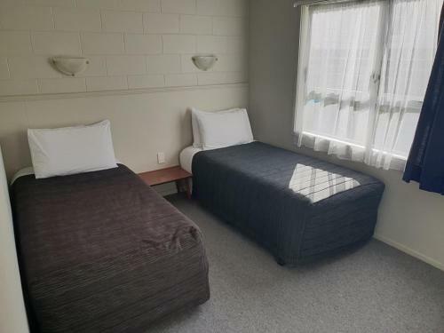 Adelphi Motel