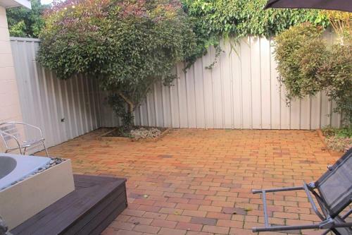 Ann's Volcanic Rotorua Motel And Serviced Apartments