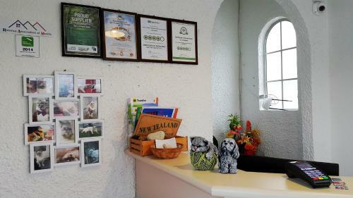 Ann's Volcanic Rotorua Motel And Serviced Apartments