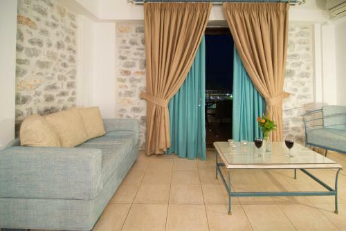Aparthotel Vathi Hotel