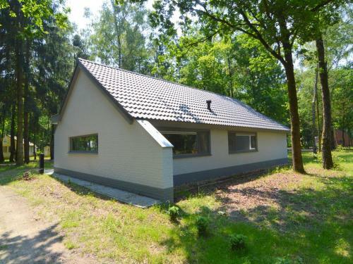Splendid Holiday Home In Limburg Amid The Lush Forest