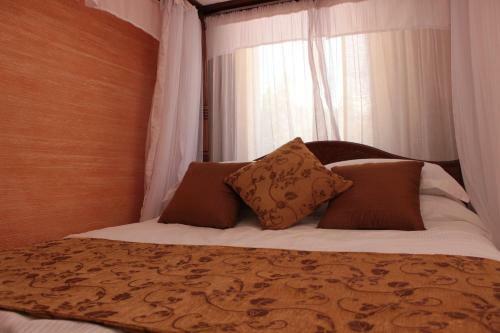 Moffat Court Boutique Hotel