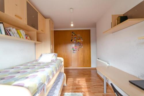 Blanes Villa Sleeps 8 Pool Air Con Wifi