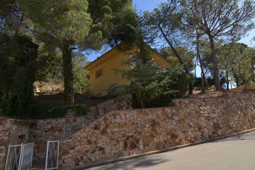Lloret De Mar Villa Sleeps 8 Pool Wifi