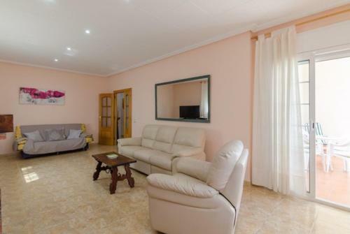 Lloret De Mar Villa Sleeps 12 Pool Wifi