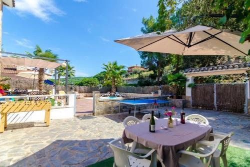 Lloret De Mar Villa Sleeps 12 Pool Wifi