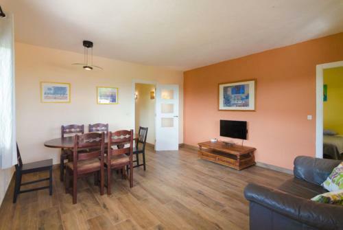 Lloret De Mar Villa Sleeps 14 Pool Wifi