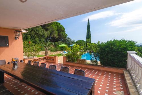 Lloret De Mar Villa Sleeps 14 Pool Wifi