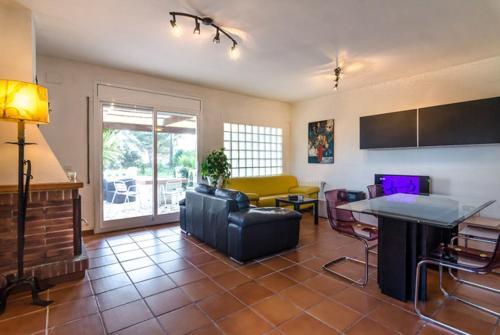Sant Eloi Villa Sleeps 4 Pool Wifi