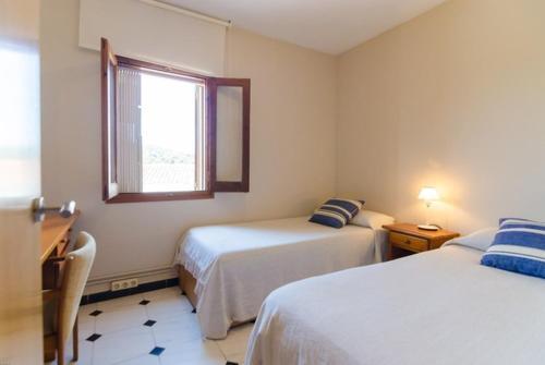 Lloret De Mar Villa Sleeps 8 Pool Wifi