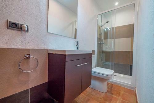 Platja D'aro Villa Sleeps 8 Pool Wifi