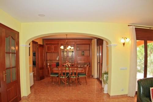 Les Cabanyes Villa Sleeps 8 Pool Wifi