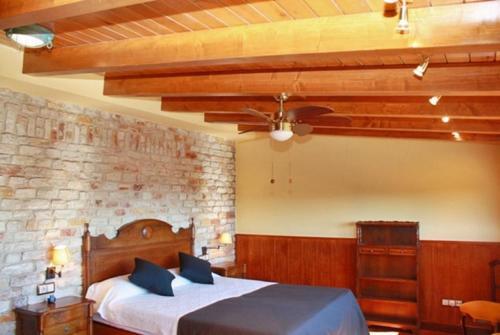 Les Cabanyes Villa Sleeps 12 Pool Wifi