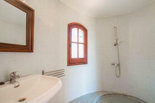 Sant Antoni De Calonge Villa Sleeps 8 Pool Wifi