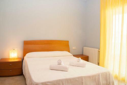 Segur De Calafell Villa Sleeps 14 Pool Wifi