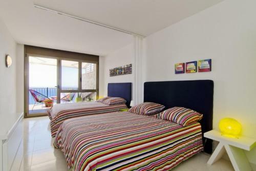 Tossa De Mar Villa Sleeps 6 Air Con