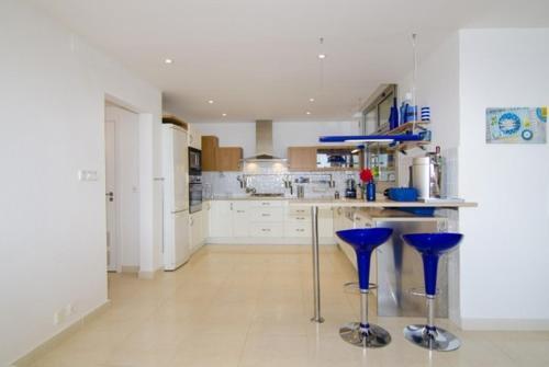 Tossa De Mar Villa Sleeps 6 Air Con