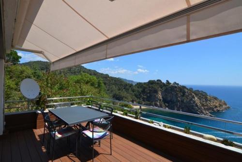 Tossa De Mar Villa Sleeps 6 Air Con