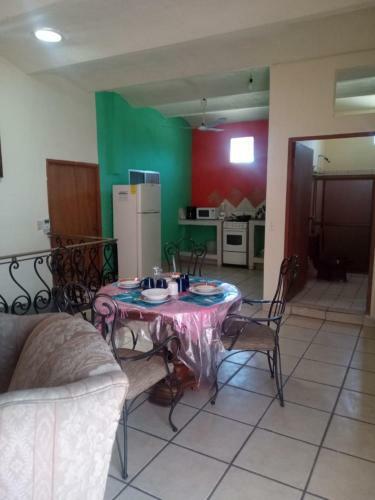 Bed & Breakfast Bungalows Casa Chalet Del Capit�n