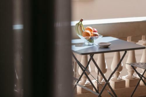 Hostal Euterpe Lht