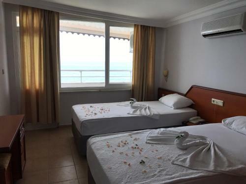 Muz Hotel