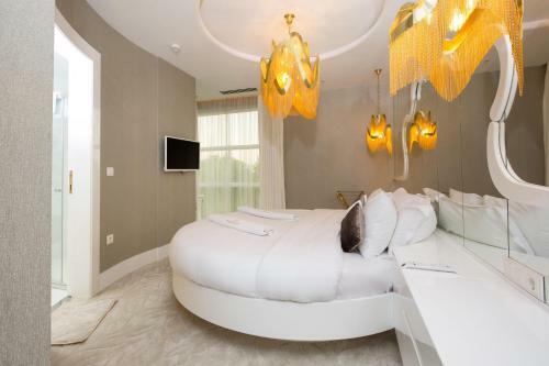 Golden Pearl Boutique Hotel
