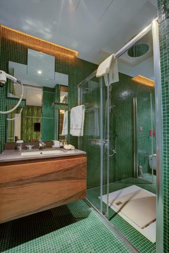 Golden Pearl Boutique Hotel