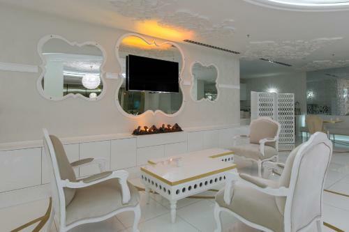 Golden Pearl Boutique Hotel