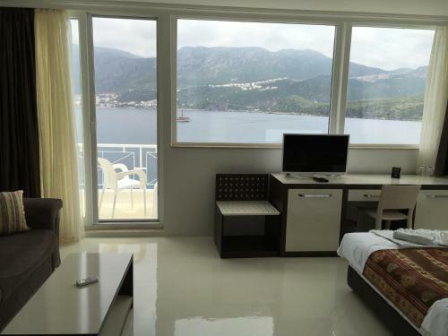 La Moda Beach Hotel