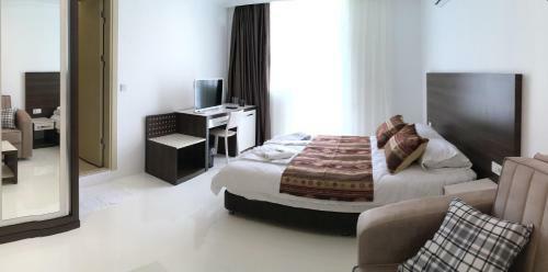 La Moda Beach Hotel