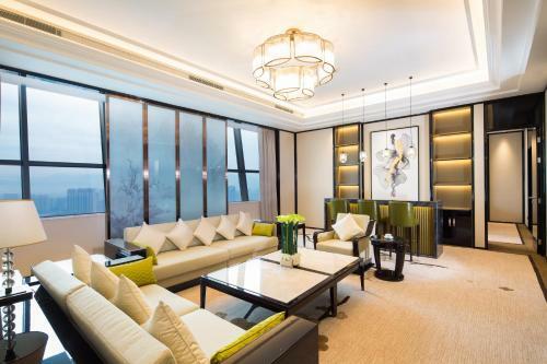 Hotel Howard Johnson Plaza Ningbo
